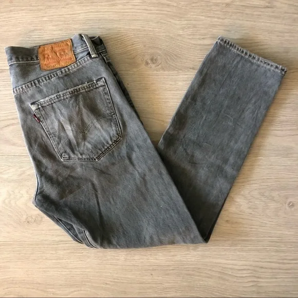 Grey Vintage Levi 501’s - Picture 4 of 5